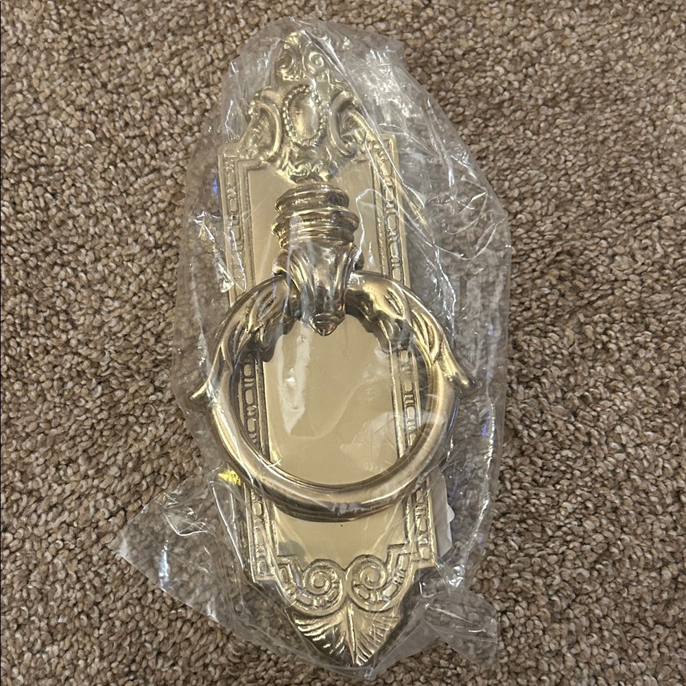 NWT Brass Door Knocker - Picture 2 of 4